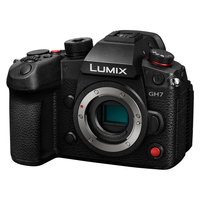Panasonic Lumix GH7 Mirrorless Camera 12-35mm Leica Pro Kit