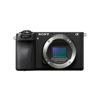 Sony A6700 + 18-135mm