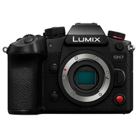Panasonic Lumix GH7 Mirrorless Camera 12-35mm Leica Pro Kit