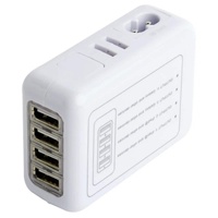 KORJO USB Power Hub with World Wide Plugs
