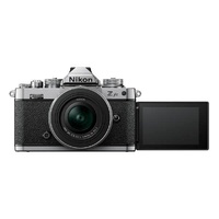 Nikon Z fc + 18-140mm Kit