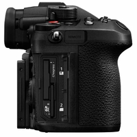 Panasonic Lumix GH6 Mirrorless Camera with Leica 12-35mm f/2.8 PWR OIS Lens