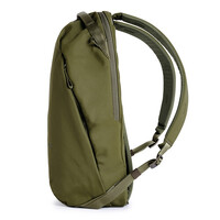 Urth Norite 24L Backpack + Camera Insert (Green)