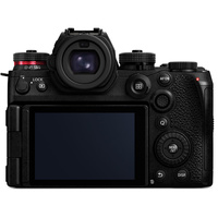 Panasonic Lumix S1R II with S 24-60mm f/2.8 Lens