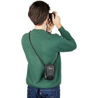 Lowepro Adventura CS 20 III Camera Pouch - Black