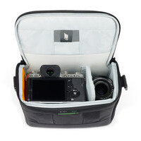 Lowepro Adventura SH 140 III Shoulder Bag - Black
