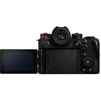 Panasonic Lumix S1R II with S 24-60mm f/2.8 Lens