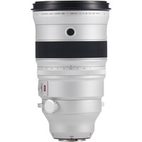 Fujifilm XF 200mm f/2 R LM OIS WR Lens with XF 1.4x TC f/2 WR Teleconverter Kit