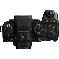 Panasonic Lumix S1R II with S 24-60mm f/2.8 Lens