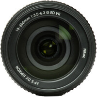 Nikkor Lens AF-S DX 18-300 F/3.5-6.3G ED VR 