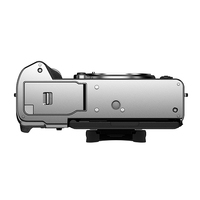 Fujifilm X-T5 Silver + XF 16-80mm f/4 R OIS WR Lens
