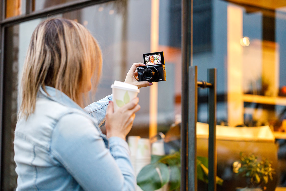 Canon Cameras as a gift for every season - G7X III