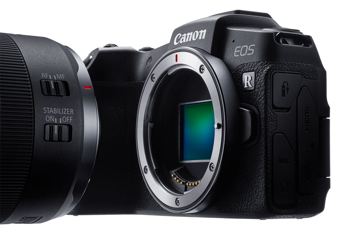 Canon Cameras as a gift for every season - EOS M50 + 15-45mm 3.5-6.3 IS STM Lens