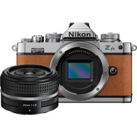 Nikon Z fc Brown + 28mm f/2.8 SE Lens