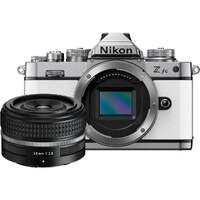 Nikon Z fc White + 28mm f/2.8 SE Lens