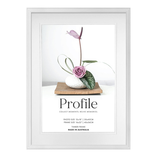Profile Hawthorne White 16x22" Frame - 12x18" Opening