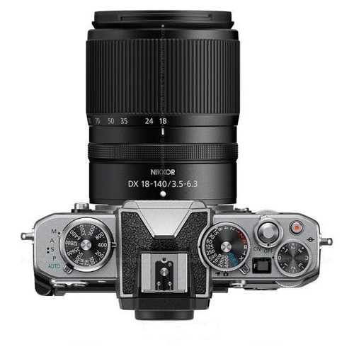 Nikon Z fc + 18-140mm Kit