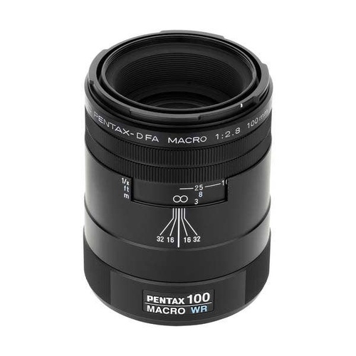 Pentax D FA 100mm f2.8 Macro WR